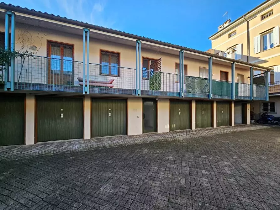 Palazzo in vendita in Via Carducci a Gorizia