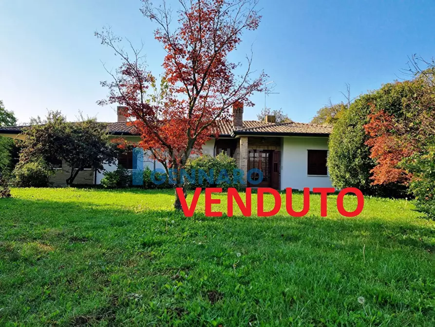 Villa in vendita in Via Montello a Visco