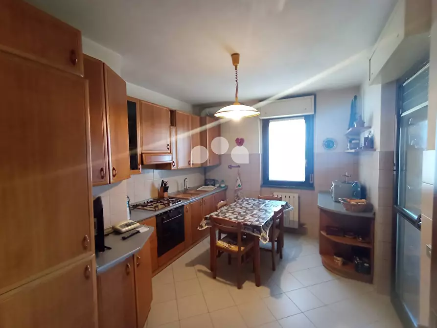 Appartamento in vendita in Via I° Maggio a Tavazzano Con Villavesco