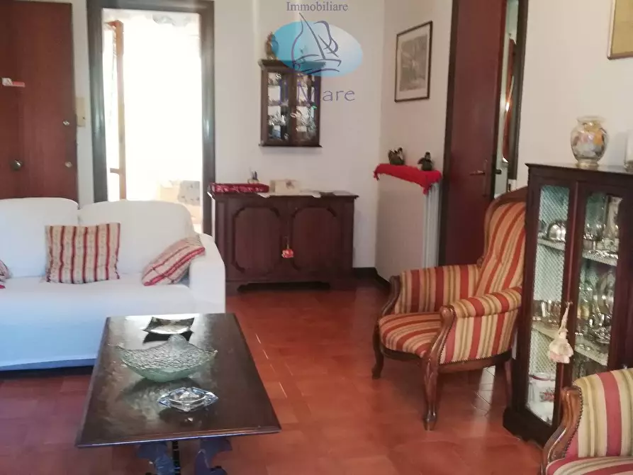 Appartamento in vendita in Via delle Barbate a Camaiore