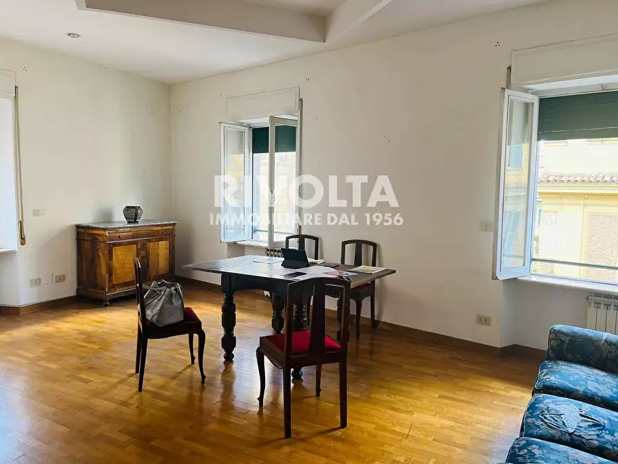 Appartamento in vendita in Via Del Falco a Roma