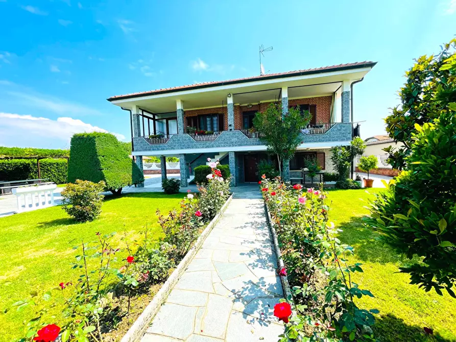 Casa indipendente in vendita in Vicolo Monte Grappa a Bosconero