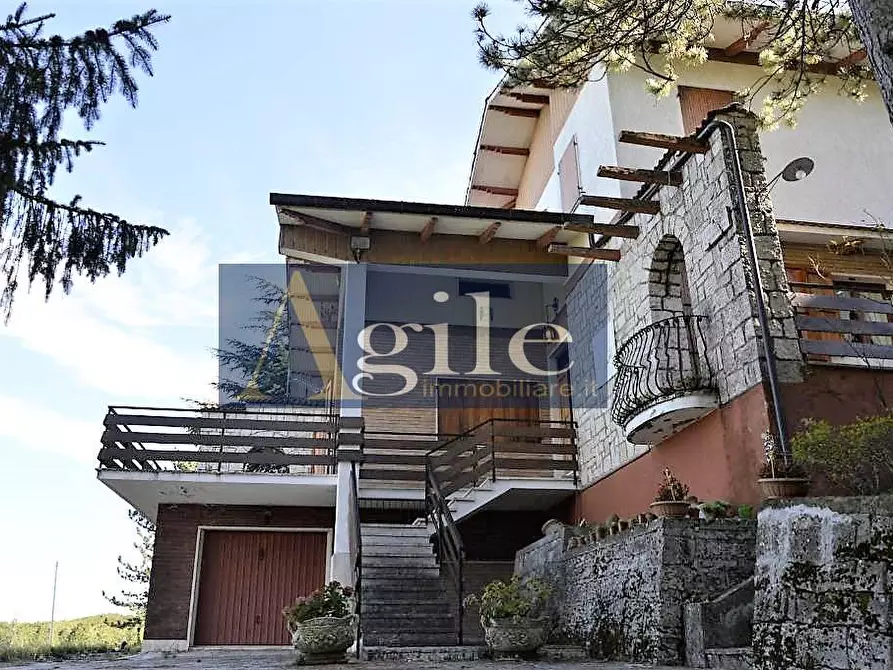 Villa in vendita in strada Provinciale Colle San Marco a Ascoli Piceno