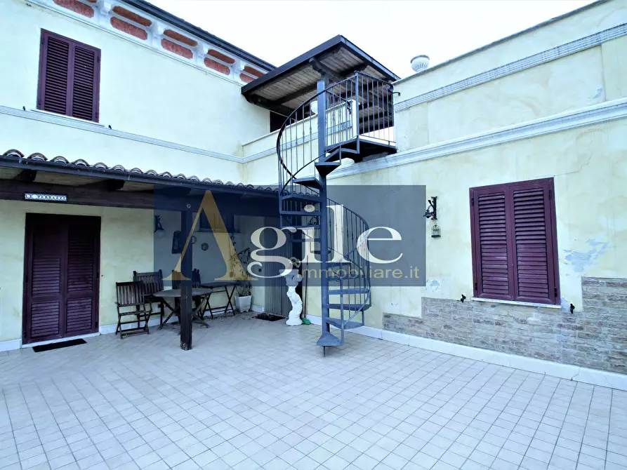 Villa in vendita in STRDA PROVINCIALE 46 a Monsampolo Del Tronto