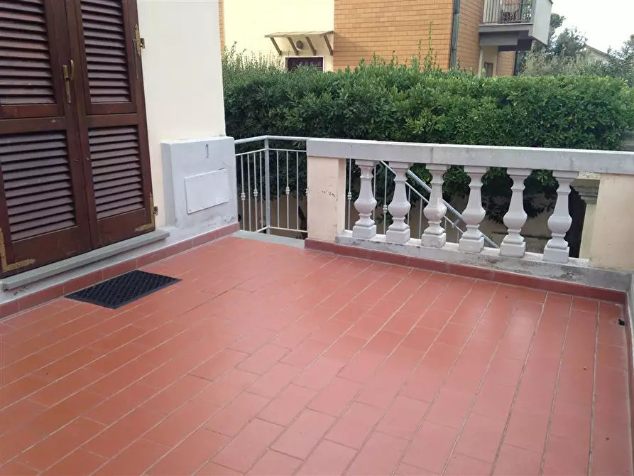 Appartamento in affitto in Viale Giovanni Pascoli a Livorno