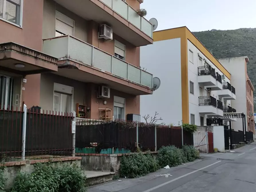 Appartamento in vendita in Via Costantino a Palermo