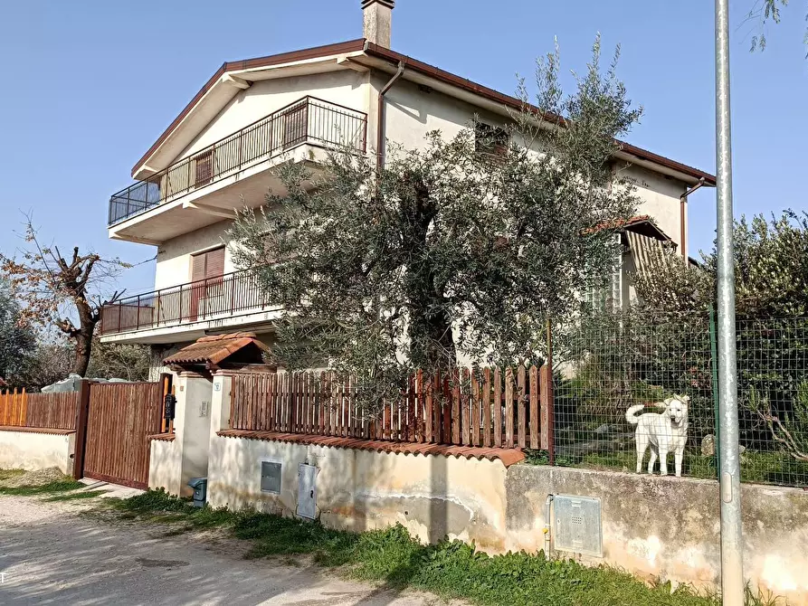 Villa in vendita in Via giovanni tinto a Fara In Sabina
