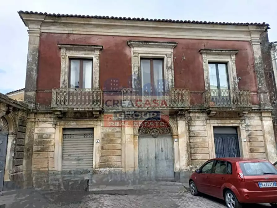 Palazzo in vendita in PIano santa caterina a Linguaglossa