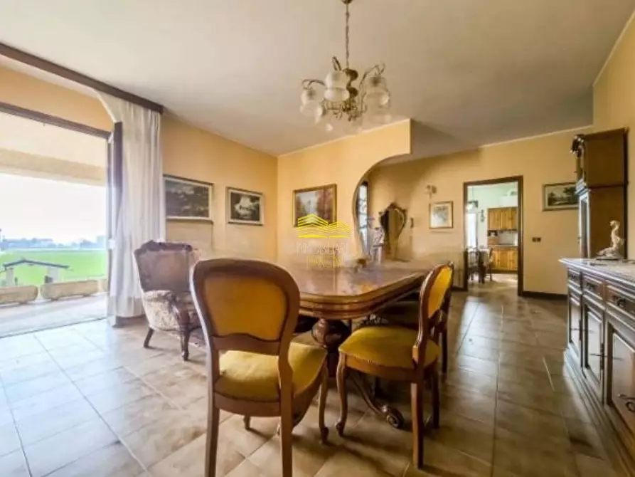 Villa in vendita in Via Isser a Treviglio