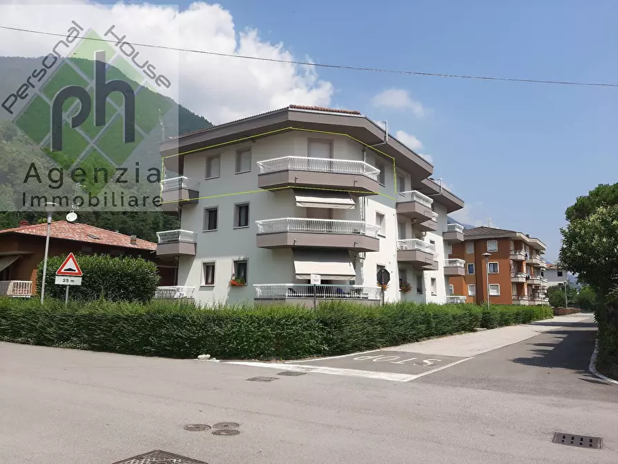 Appartamento in vendita in Via Trento a Bagolino