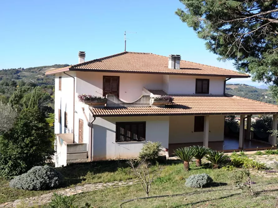 Villa in vendita in Contrada S.Antonio a Larino