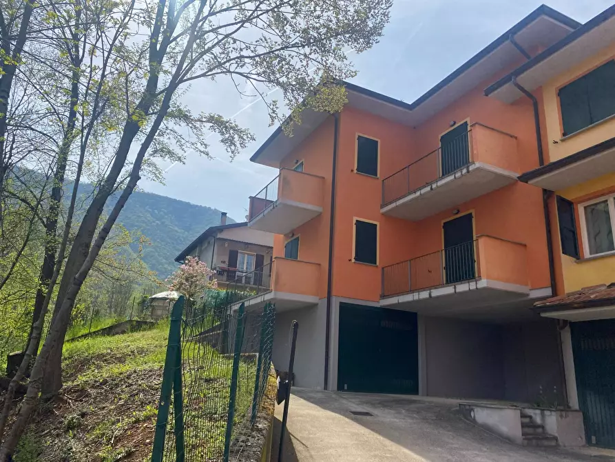 Appartamento in vendita in via Sconzane a Vallio Terme