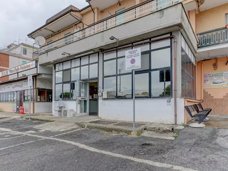 Locale commerciale in affitto in Via Pontina Vecchia a Pomezia