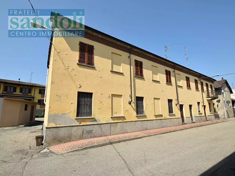 Casa indipendente in vendita in Via Ricaldone a Borgo Vercelli