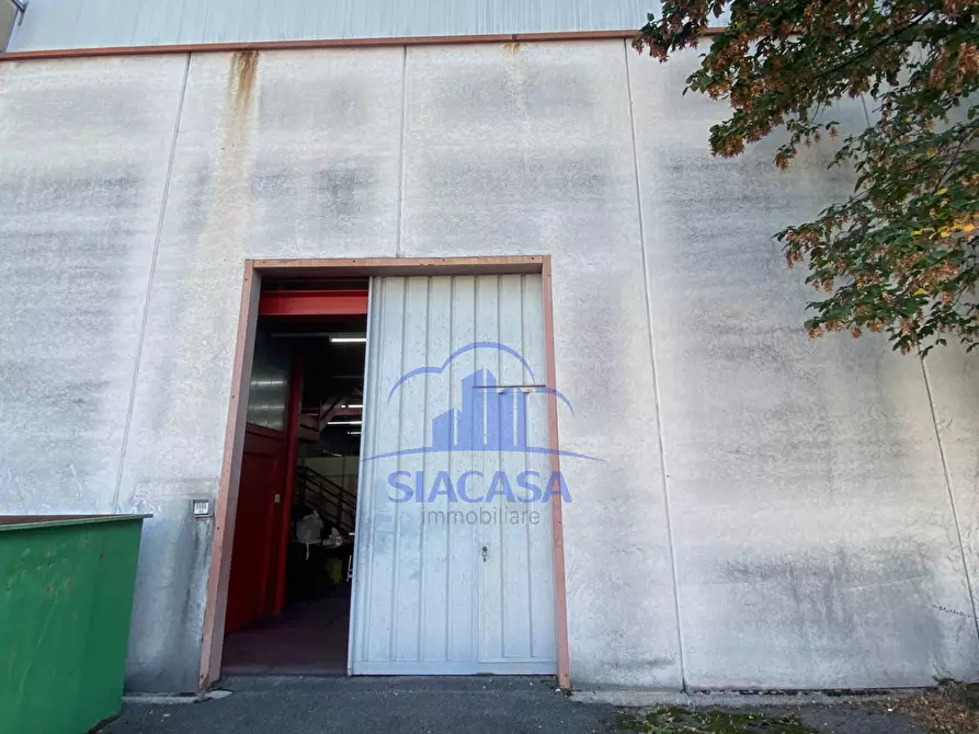 Capannone industriale in vendita a Cernusco Sul Naviglio