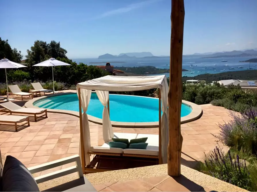 Villa in vendita in Costa Smeralda, Porto Cervo, Via Monti Tundi a Arzachena