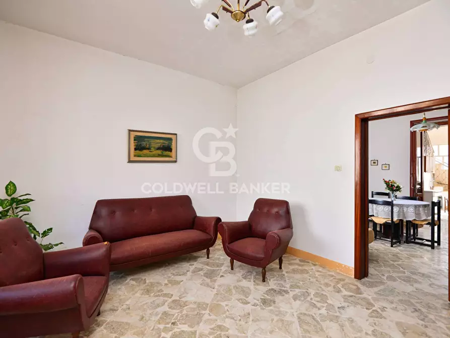 Casa indipendente in vendita in Via San Francesco ang. Via San Giovanni Bosco a Ortelle