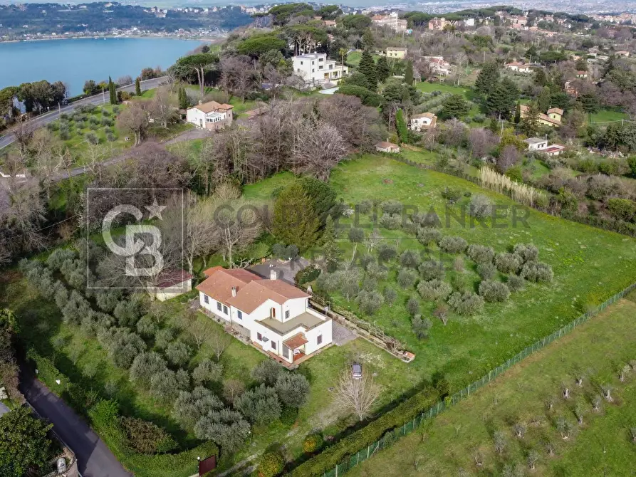 Villa in vendita in Via Vicinale dei Colli a Rocca Di Papa