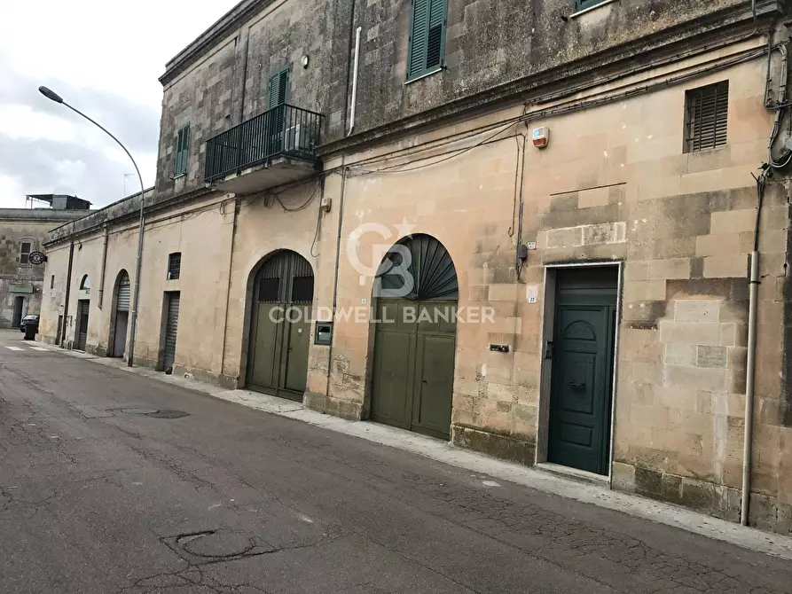 Locale commerciale in vendita in Via Indipendenza a Muro Leccese