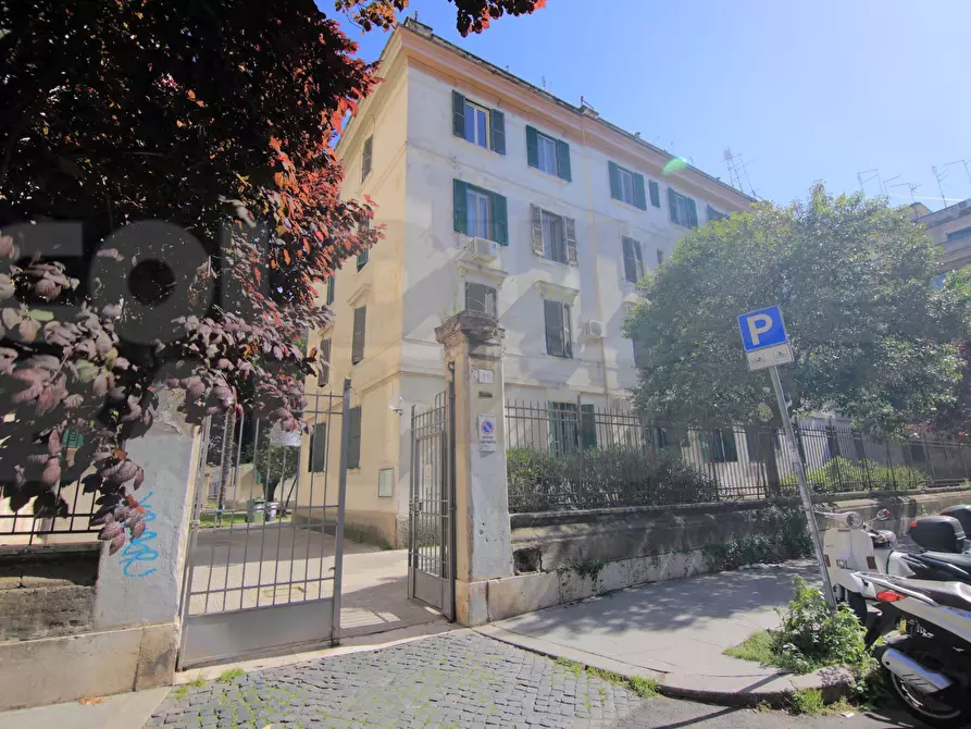 Appartamento in vendita in Via Giovanni Battista Bodoni a Roma