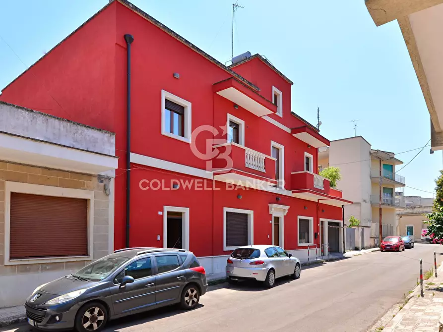 Palazzo in vendita in Via Martiri d'Otranto a Maglie