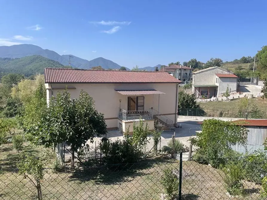 Casa indipendente in vendita in contrada Cancelli a Montemarano