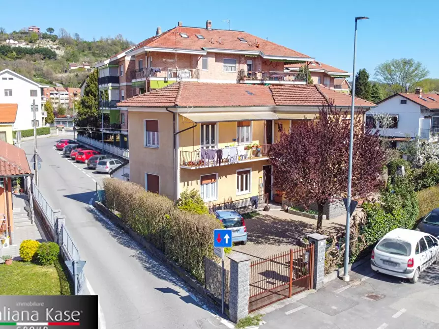 Casa bifamiliare in vendita in Via Quarone a Gassino Torinese