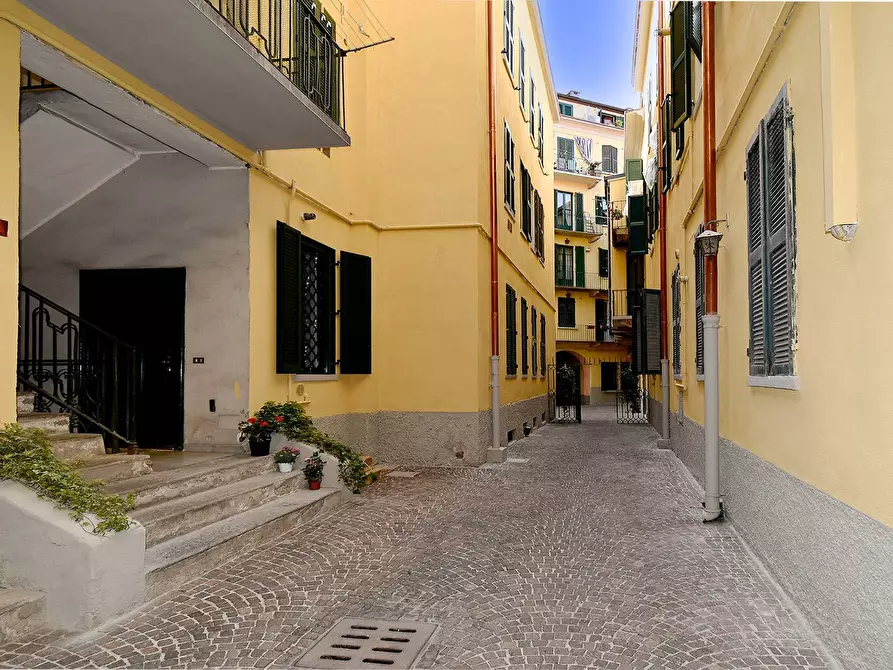 Appartamento in vendita in Ripa Di Porta Ticinese a Milano