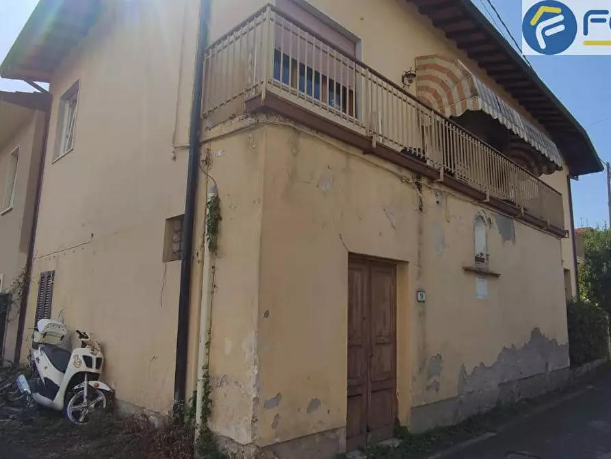 Casa indipendente in vendita in via olmi a Forte Dei Marmi