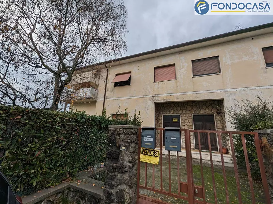 Appartamento in vendita in Via Provinciale Vallecchia a Pietrasanta
