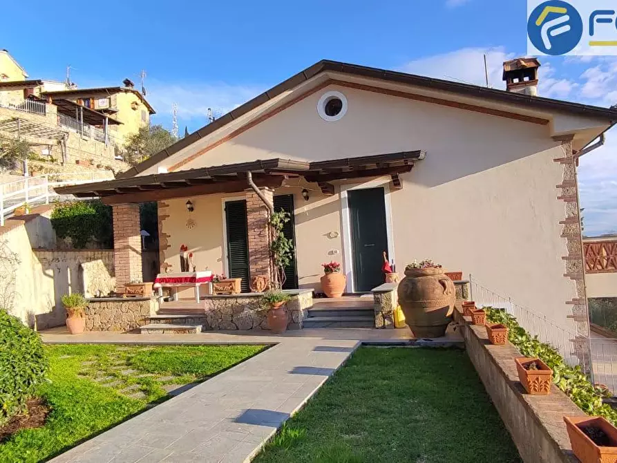 Villa in vendita in via bel colle a Pietrasanta