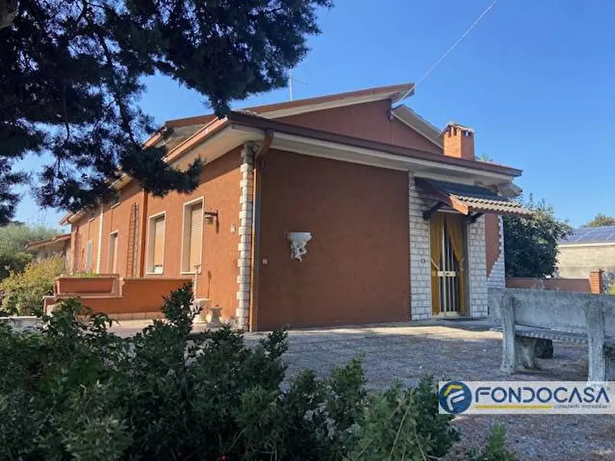 Casa bifamiliare in vendita in Via 4 novembre a Ospitaletto