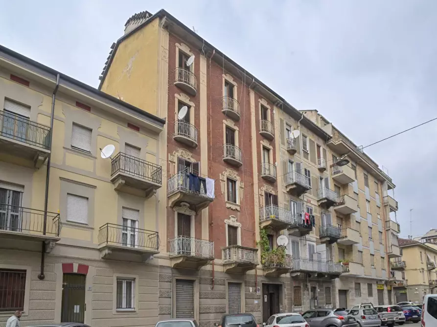 Appartamento in vendita in Via Chatillon a Torino