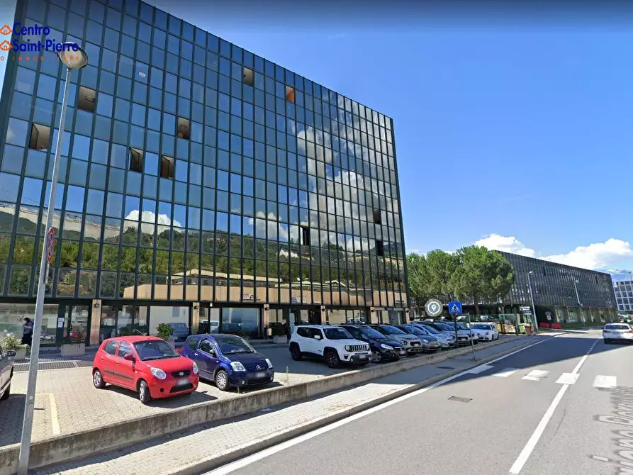 Ufficio in vendita in Regione Borgnalle a Aosta