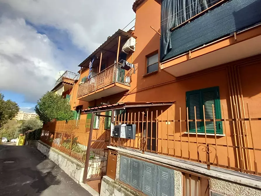Appartamento in vendita in Via Delle Messi D'oro a Roma