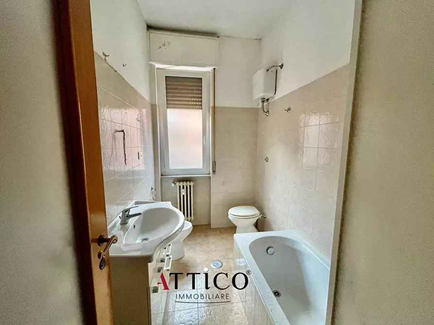 Immagine 5 di Appartamento in vendita  a Avellino