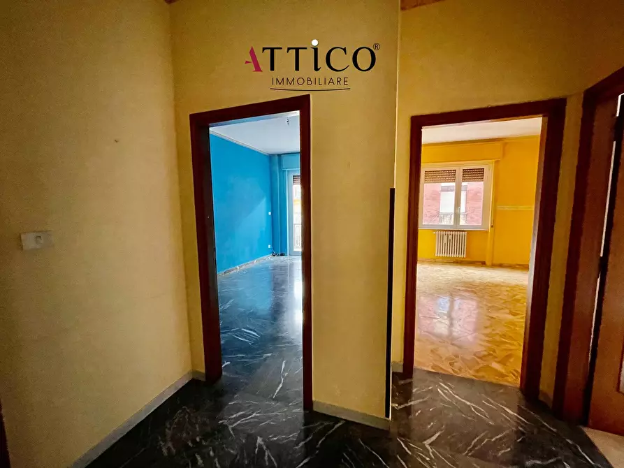 Immagine 8 di Appartamento in vendita  a Avellino