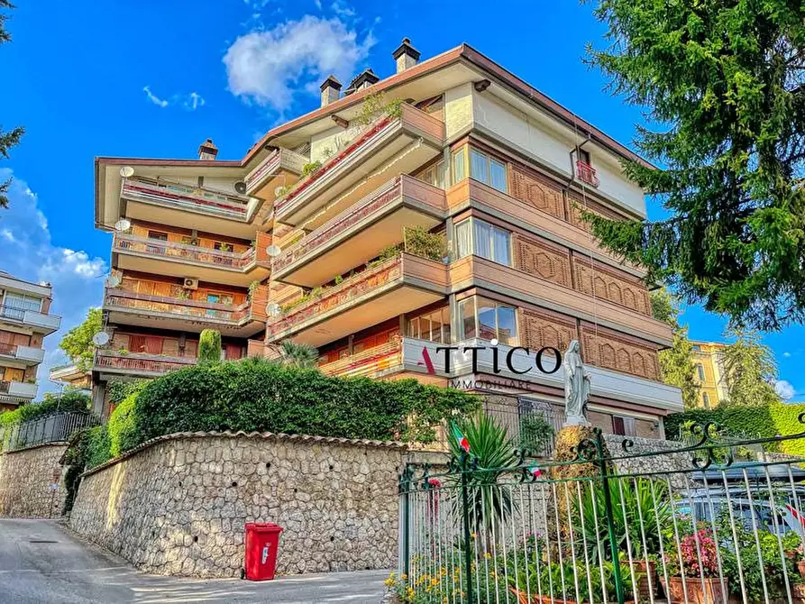 Immagine 4 di Appartamento in vendita  a Avellino