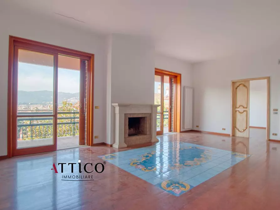 Immagine 7 di Appartamento in vendita  a Avellino