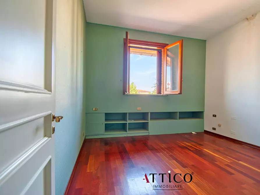 Immagine 11 di Appartamento in vendita  a Avellino