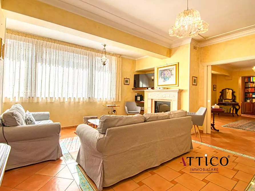 Immagine 3 di Appartamento in vendita  a Avellino