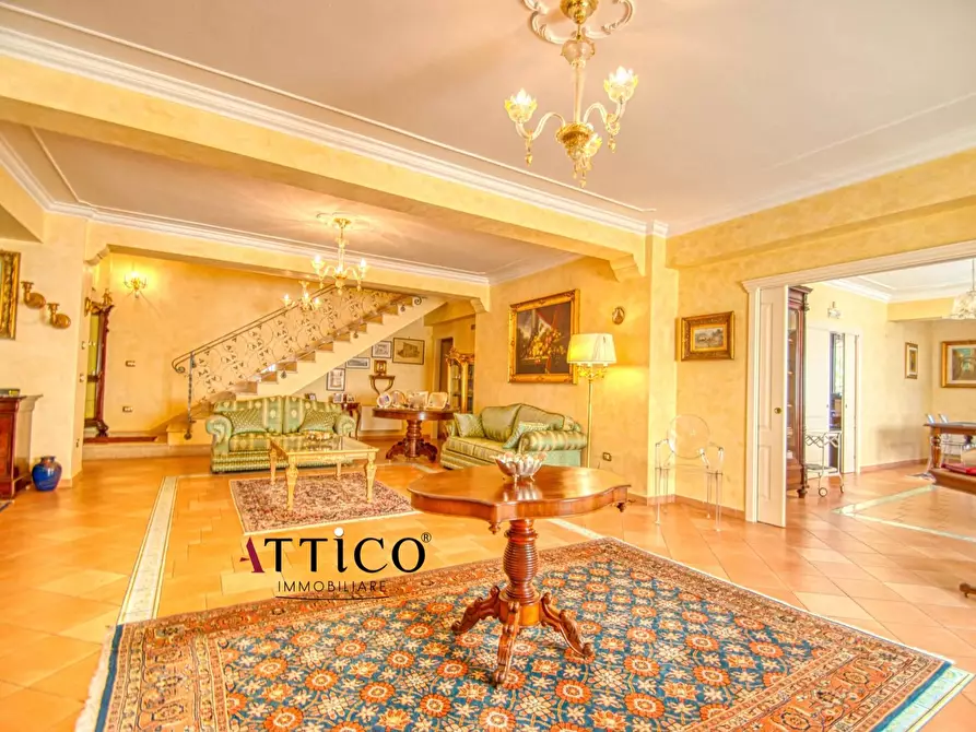 Immagine 4 di Appartamento in vendita  a Avellino