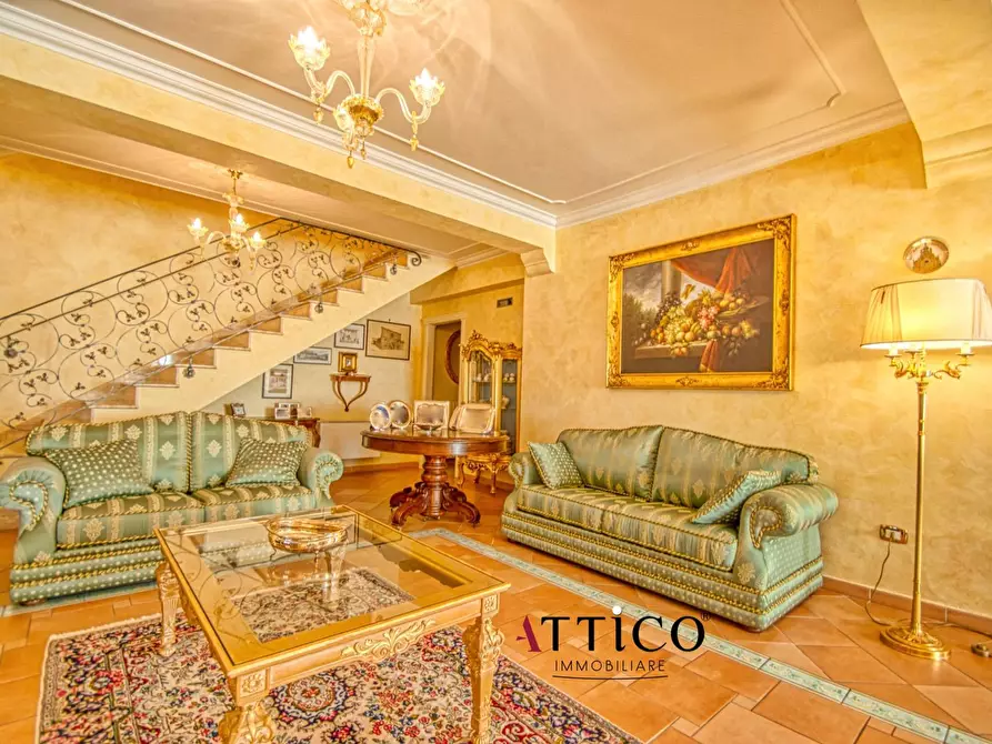 Immagine 6 di Appartamento in vendita  a Avellino