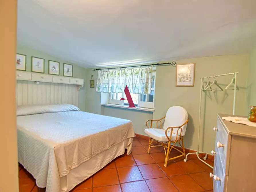 Immagine 27 di Villa in vendita  a Castellabate