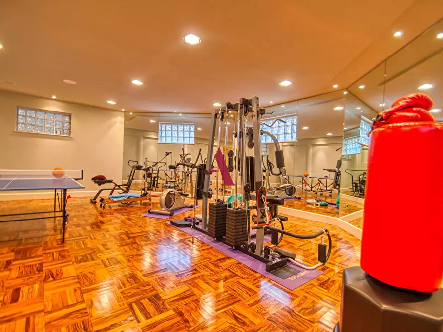 Immagine 27 di Villa in vendita  a Forino