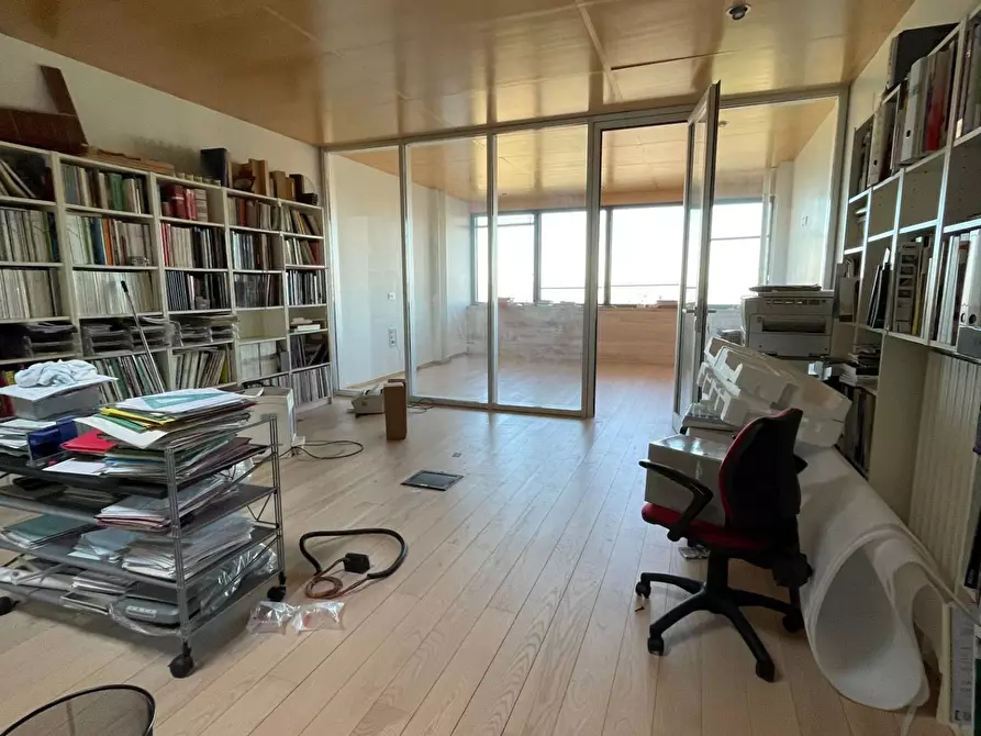 Immagine 10 di Ufficio in vendita  in via XXV Aprile a Ariano Irpino