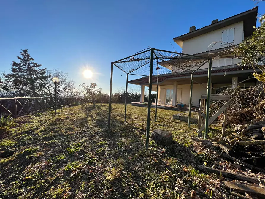 Immagine 5 di Villa in vendita  in C/DA BRECCETO a Ariano Irpino
