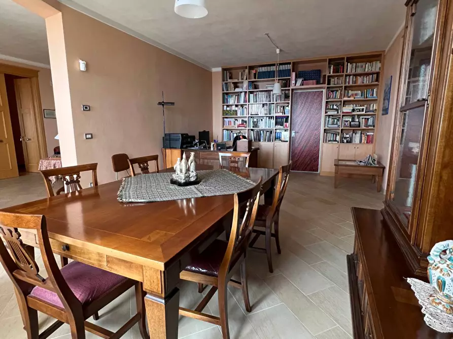 Immagine 15 di Villa in vendita  in via desabramo a Ariano Irpino