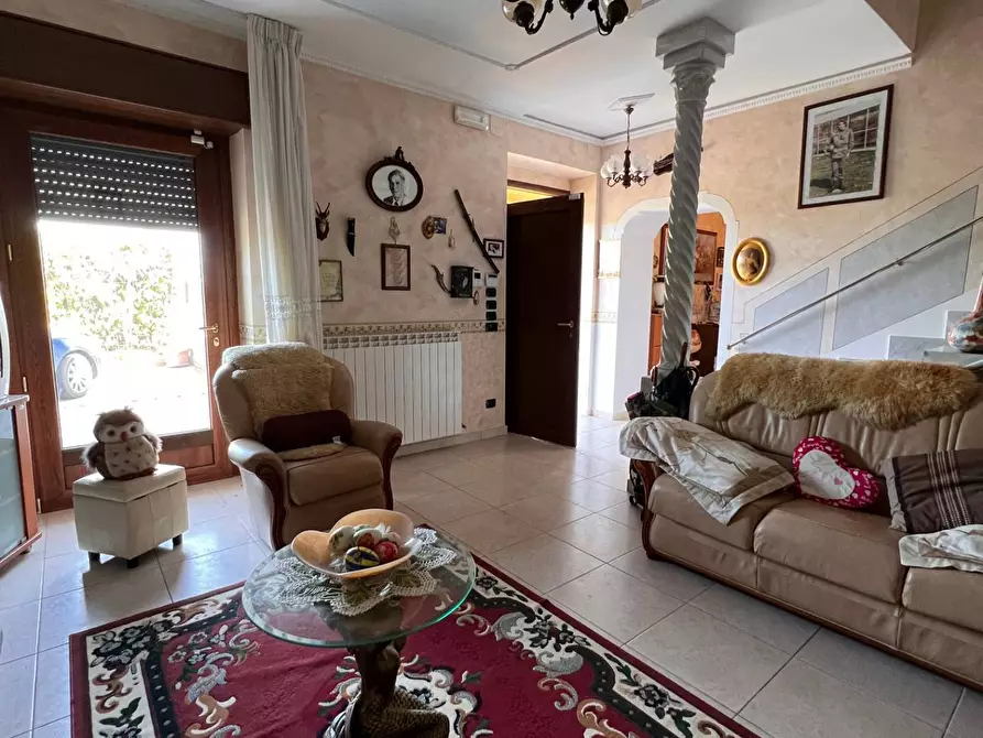 Immagine 11 di Casa indipendente in vendita  in Contrada Grotte del Barone a Montecalvo Irpino