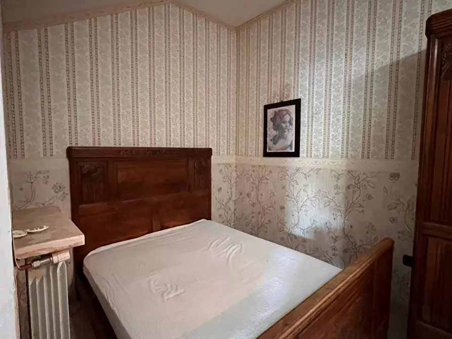 Immagine 13 di Casa indipendente in vendita  in Contrada Grotte del Barone a Montecalvo Irpino